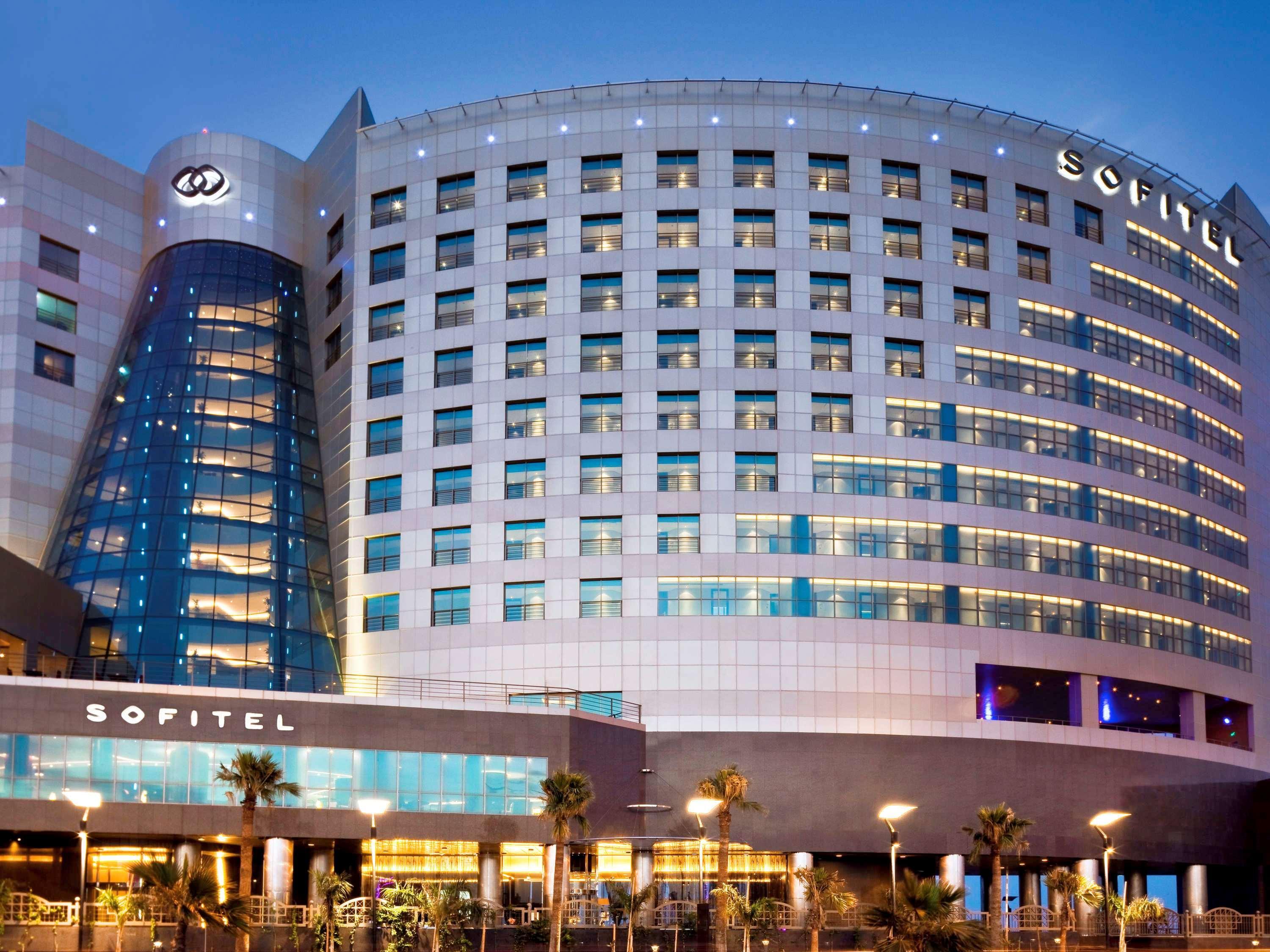 Sofitel Al Khobar The Corniche Hotel Exterior foto Sofitel Cairo Nile Plaza