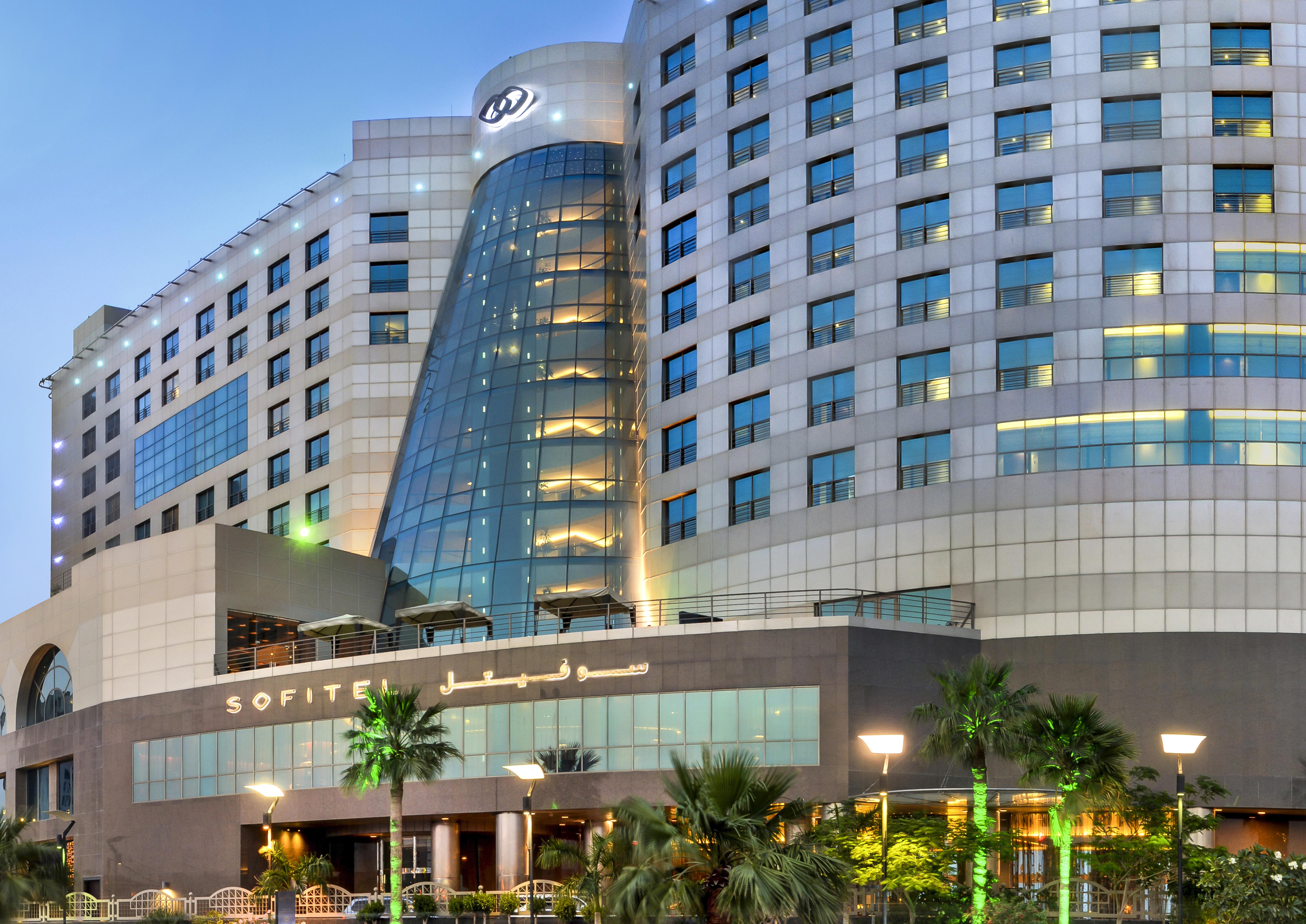 Sofitel Al Khobar The Corniche Hotel Exterior foto Sofitel Riyadh